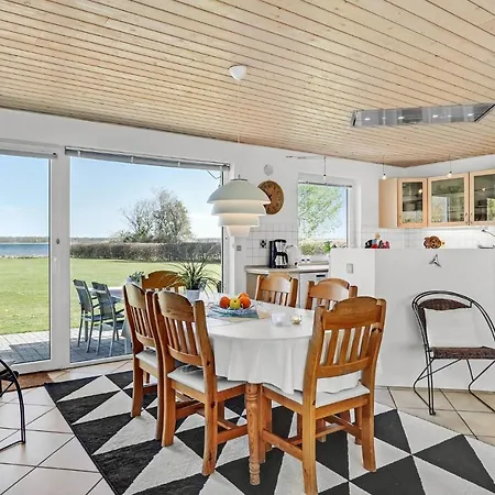 Holiday home 4 Bedroom Awesome In Storvorde