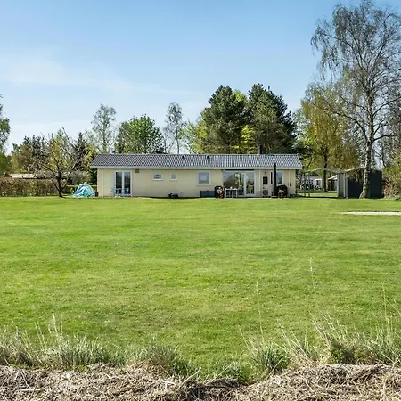 Skelhuse Iii בית נופש *