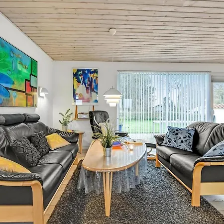 Skelhuse Iii * Storvorde