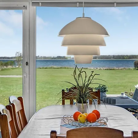 4 Bedroom Awesome In